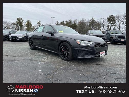 2023 Audi A4 45 S line quattro Premium