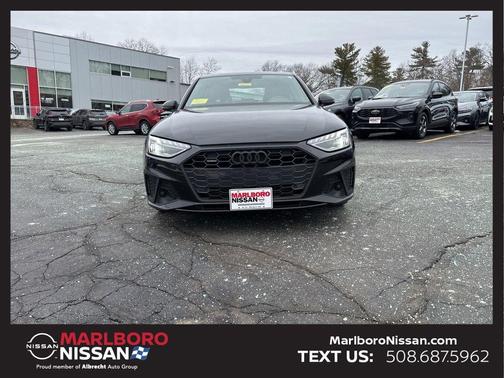2023 Audi A4 45 S line quattro Premium
