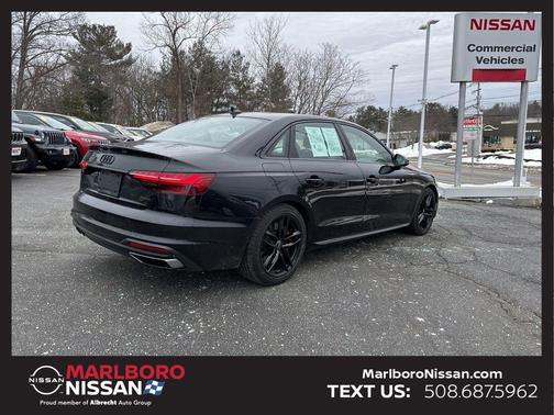 2023 Audi A4 45 S line quattro Premium