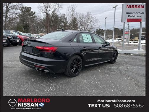 2023 Audi A4 45 S line quattro Premium