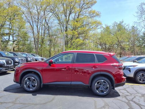 2025 Nissan Rogue SV