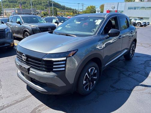 Gun Metallic 2026 Nissan Kicks SV