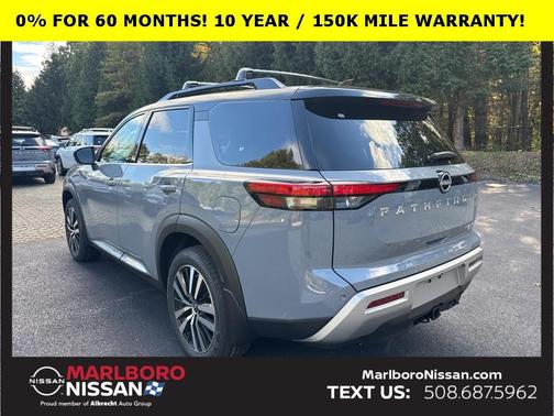 2025 Nissan Pathfinder Platinum