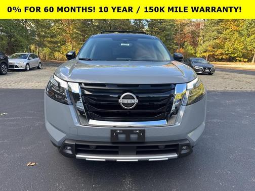 2025 Nissan Pathfinder Platinum