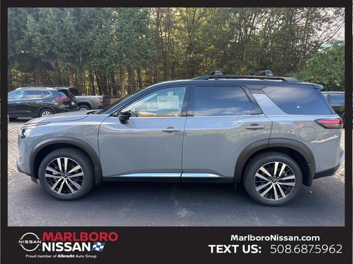 2025 Nissan Pathfinder Platinum