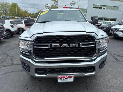 Bright White Clearcoat 2024 RAM 2500 Big Horn