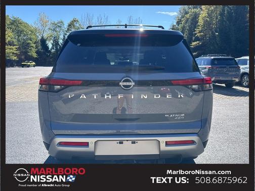2025 Nissan Pathfinder Platinum