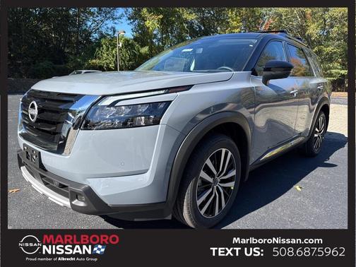 2025 Nissan Pathfinder Platinum