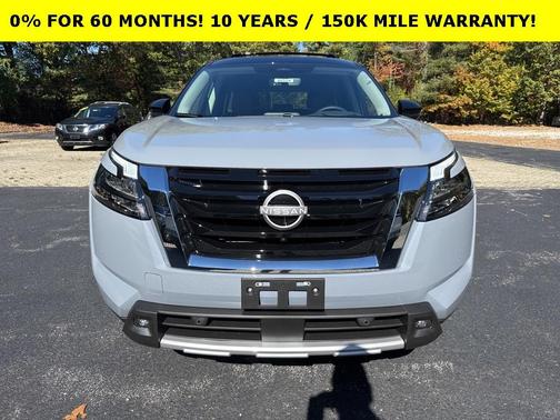 2025 Nissan Pathfinder Platinum