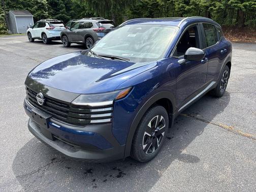 Deep Blue Pearl 2026 Nissan Kicks SV