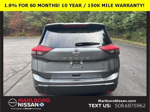 2026 Nissan Rogue SV