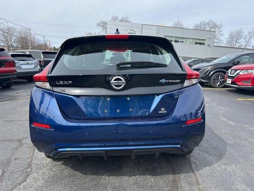 2022 Nissan Leaf S PLUS