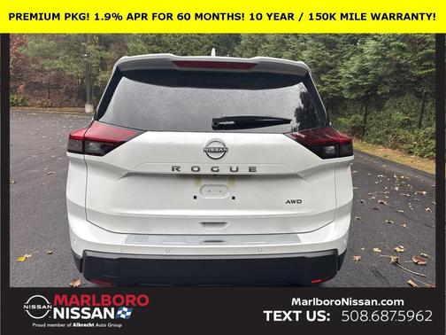 2026 Nissan Rogue SV