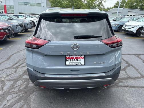 Boulder Gray 2022 Nissan Rogue SL