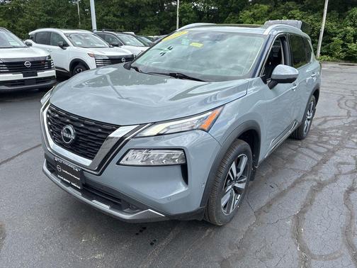 Boulder Gray 2022 Nissan Rogue SL