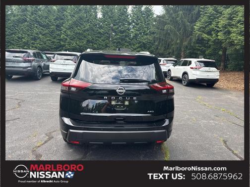2025 Nissan Rogue SV