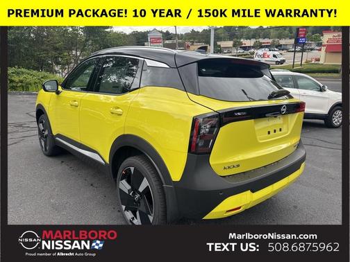 2025 Nissan Kicks SR