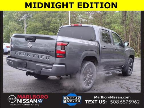 2023 Nissan Frontier SV