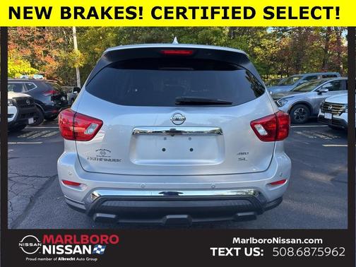 2019 Nissan Pathfinder SL