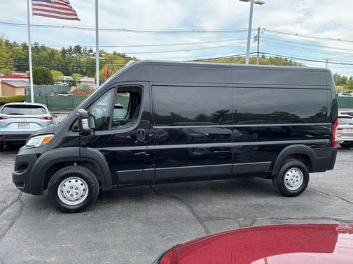 Black Clearcoat 2023 RAM ProMaster 2500 High Roof