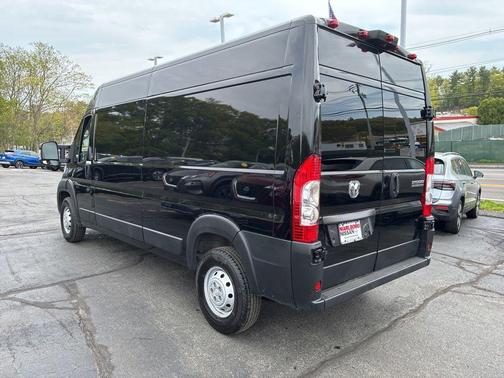 Black Clearcoat 2023 RAM ProMaster 2500 High Roof