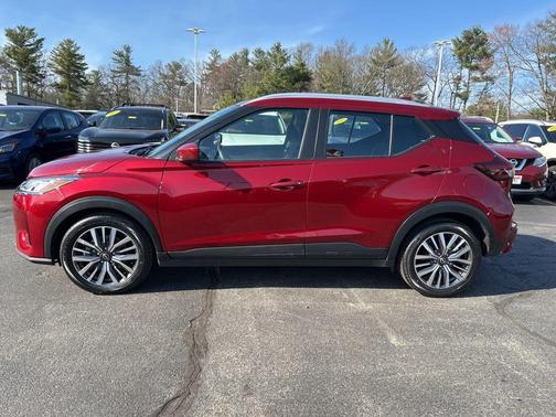 2024 Nissan Kicks SV
