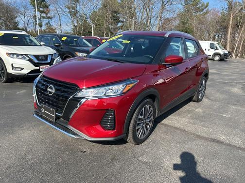 2024 Nissan Kicks SV