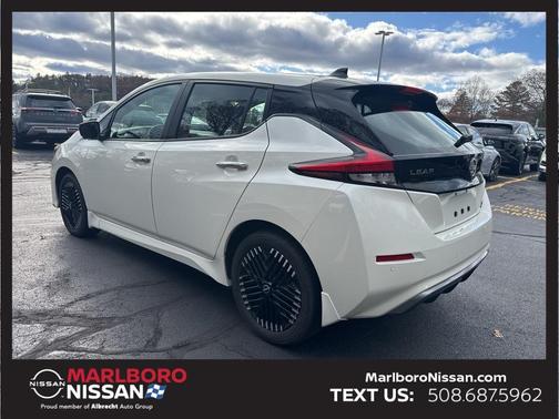 2024 Nissan Leaf SV PLUS