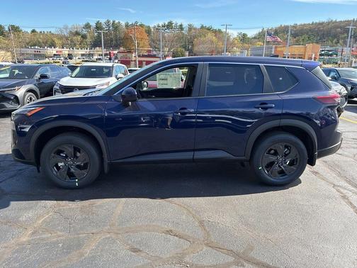 Deep Ocean Blue 2026 Nissan Rogue SV