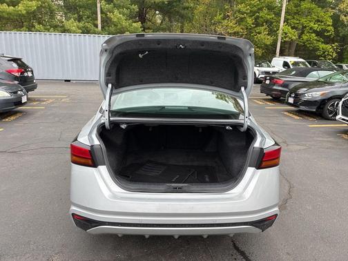 Brilliant Silver Metallic 2024 Nissan Altima 2.5 SV