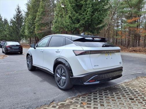 2025 Nissan ARIYA EVOLVE+