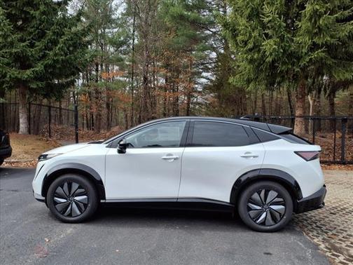 2025 Nissan ARIYA EVOLVE+