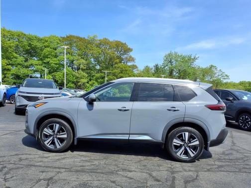 2021 Nissan Rogue SL