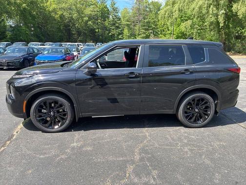 Cosmic Black 2026 Nissan Rogue SL