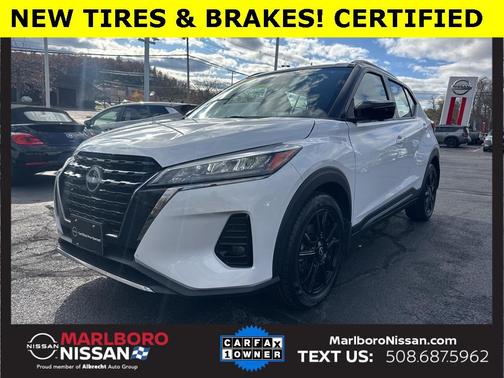 2023 Nissan Kicks SR