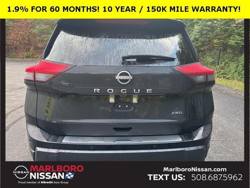 2026 Nissan Rogue SV