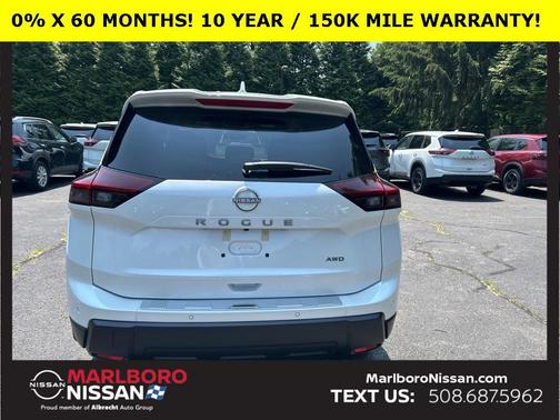 2025 Nissan Rogue SV