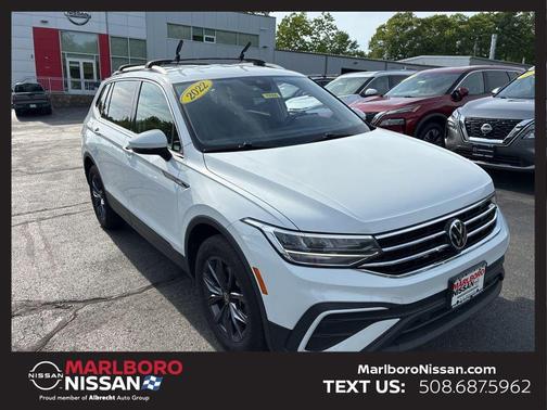 Pure White 2022 Volkswagen Tiguan 2.0T SE