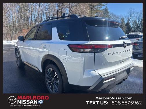 2026 Nissan Pathfinder Platinum