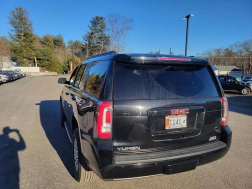 2019 GMC Yukon SLT