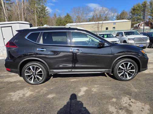 2020 Nissan Rogue SL