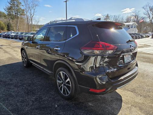 2020 Nissan Rogue SL