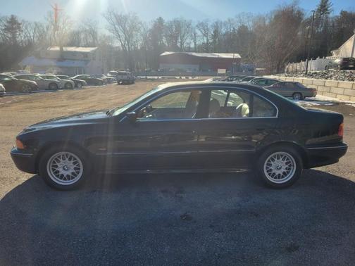 2000 BMW 528 i