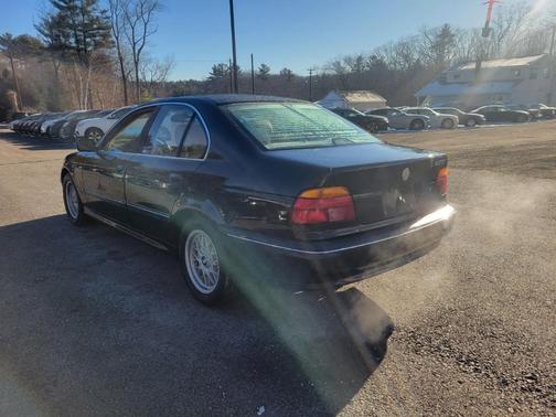 2000 BMW 528 i