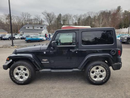 2013 Jeep Wrangler Sahara