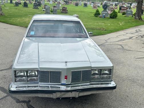 1977 Oldsmobile Delta 88