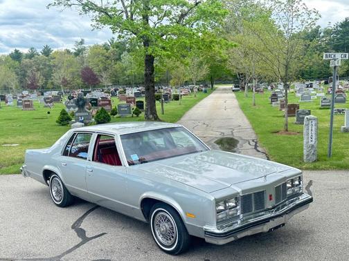 1977 Oldsmobile Delta 88