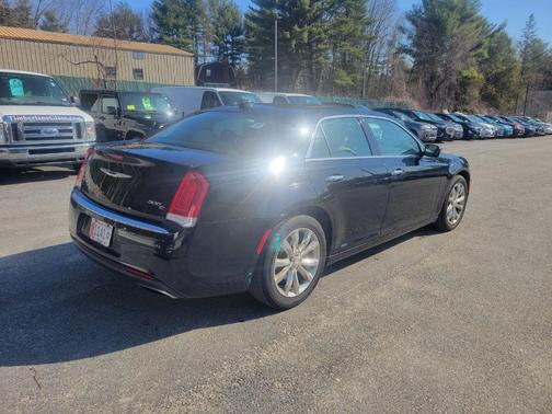2017 Chrysler 300C Base