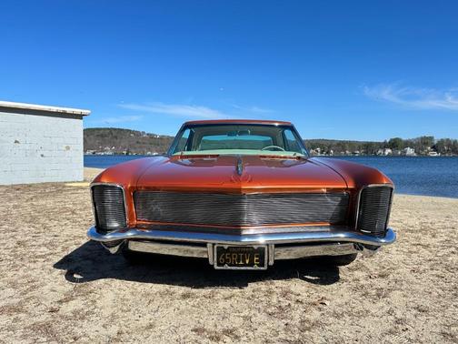 1965 Buick Riviera 