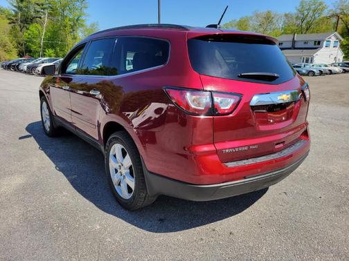 2017 Chevrolet Traverse 1LT